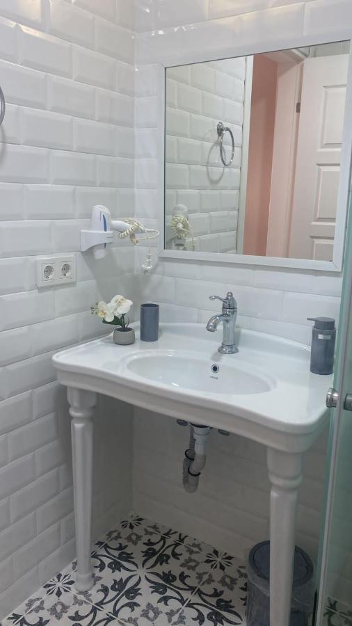 Hera Butik Otel Cesme Bagian luar foto