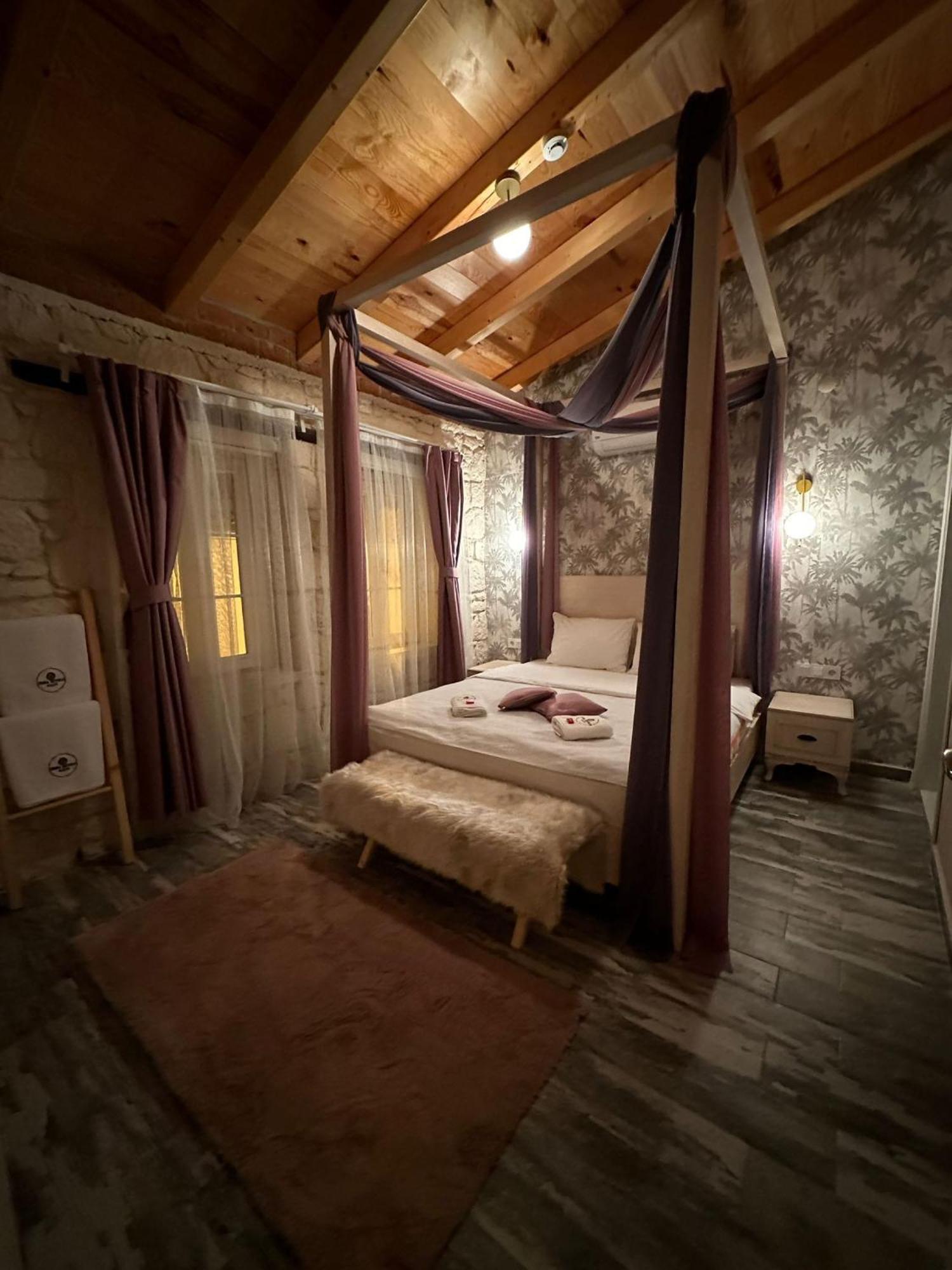 Hera Butik Otel Cesme Bagian luar foto