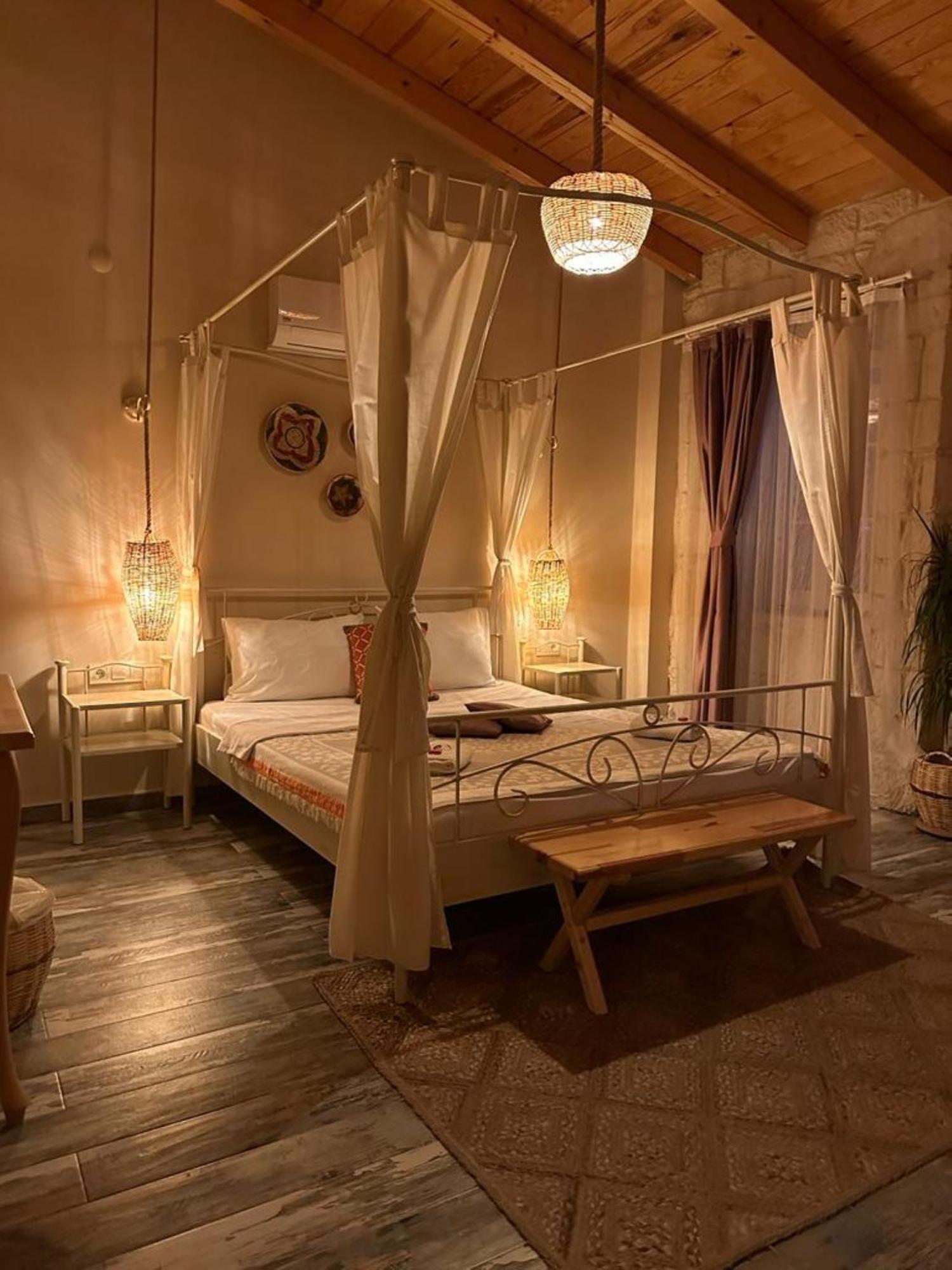 Hera Butik Otel Cesme Bagian luar foto